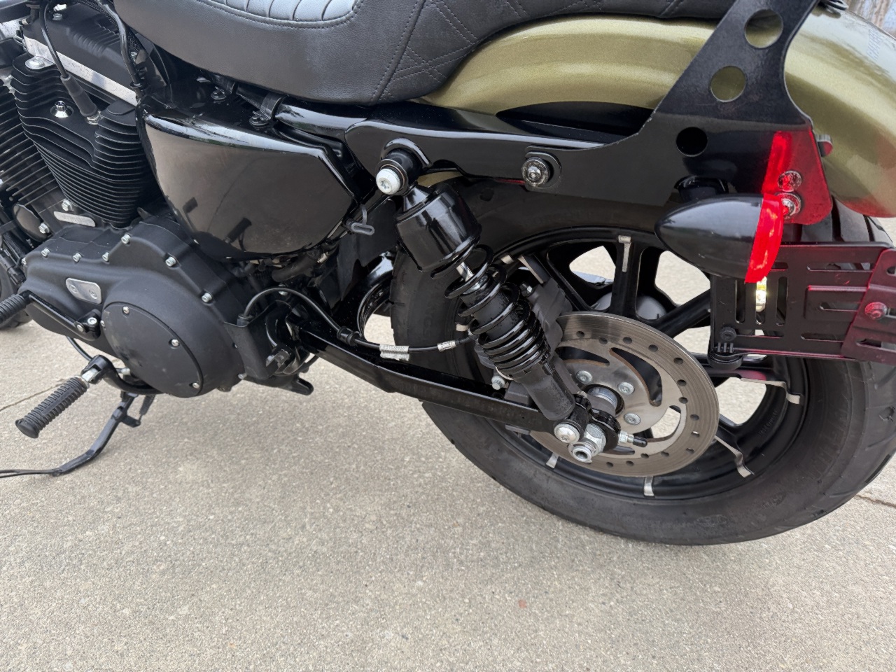 2016 Harley-Davidson Iron 883